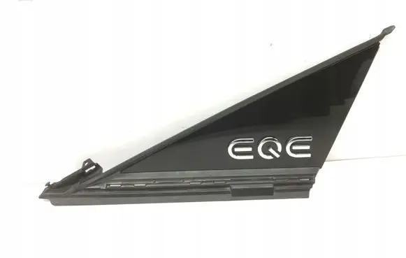 Mercedes-Benz C W203 Front triangle window/glass A295670100