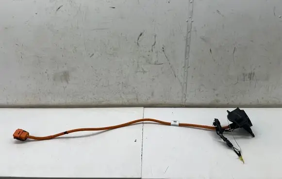 Audi Q8 e-tron Electric car charge socket 4KE907176A 4KL971106K