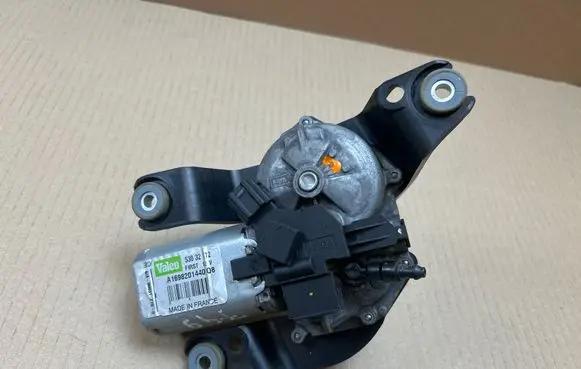 Mercedes-Benz B W245 Rear window wiper motor A1698201440
