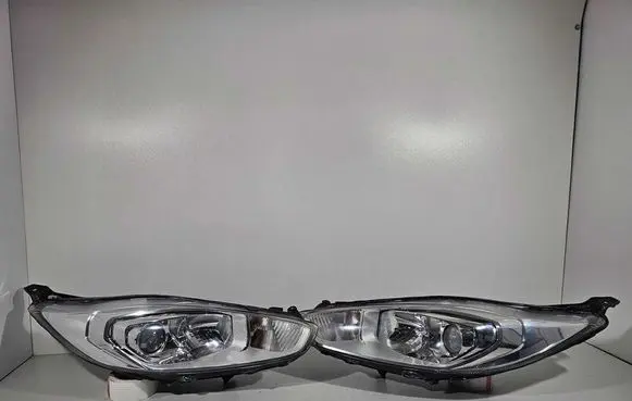 Ford Fiesta Headlights/headlamps set 103419012058