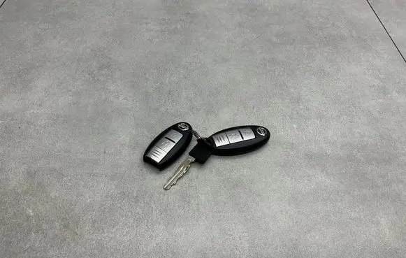 Nissan Juke I F15 Ignition key/card 2014DJ0559