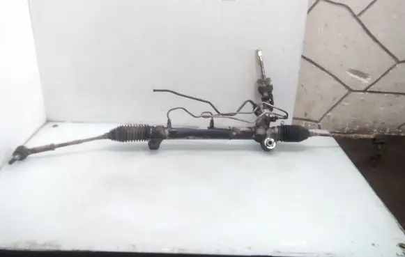 Nissan X-Trail T30 Steering rack