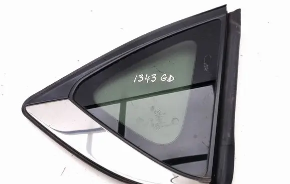 Mazda CX-5 II Rear side window