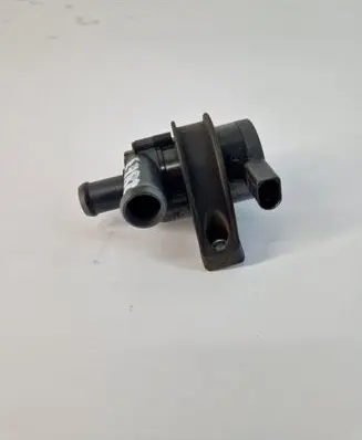 Volkswagen PASSAT B6 Electric auxiliary coolant/water pump 1K0965561J