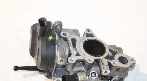 Mercedes-Benz E W213 EGR valve A6541406900