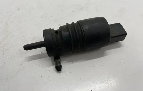 Mercedes-Benz C W204 Windscreen/windshield washer pump