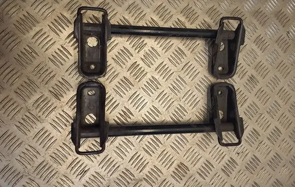 Toyota Avensis T270 ISOFIX Bracket 