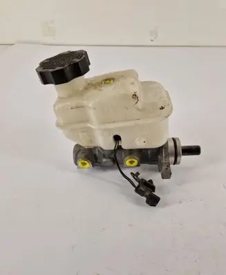 KIA Sorento Master brake cylinder 