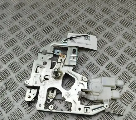 Renault Master III Rear door lock 906123257R