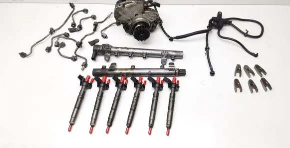 Mercedes-Benz R W251 Fuel injection system set A6420700501 A6420701387 A6420702595
