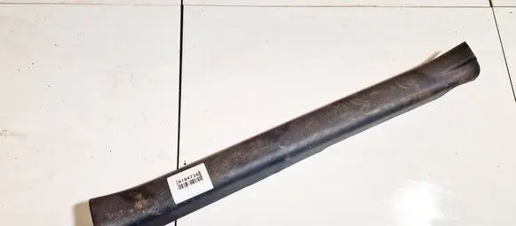 Front sill trim cover