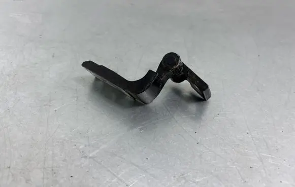 BMW 2 F46 Rear door upper hinge 7246063
