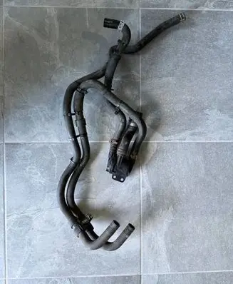 Volvo XC40 Engine coolant pipe/hose 32138788 31686567