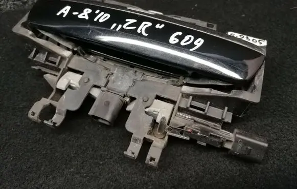 Audi A8 S8 D3 4E Rear door exterior handle 8H0959985B