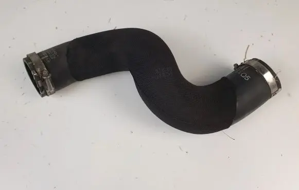 Audi Q5 SQ5 Intercooler hose/pipe 8R0145993A