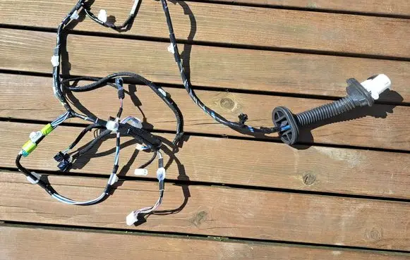 Lexus UX Front door wiring loom 8215276D50