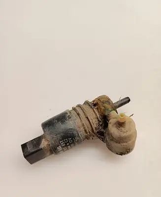 Volkswagen Caddy Windscreen/windshield washer pump 1K6955651 3122789