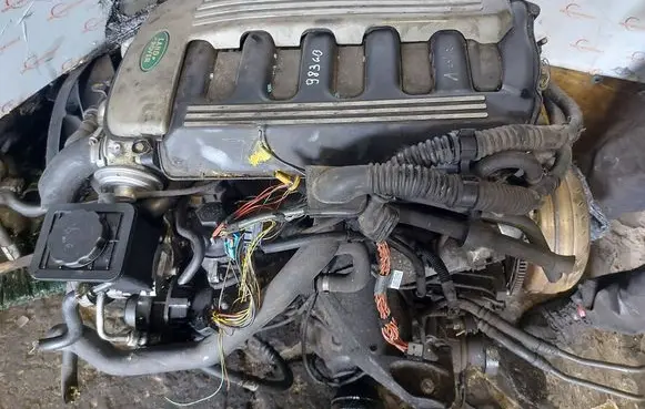 Land Rover Discovery Engine swap 