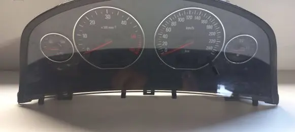 Opel Signum Speedometer (instrument cluster) 13144747WF