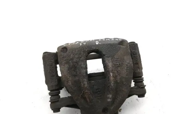 Toyota Corolla Verso E121 Front brake caliper