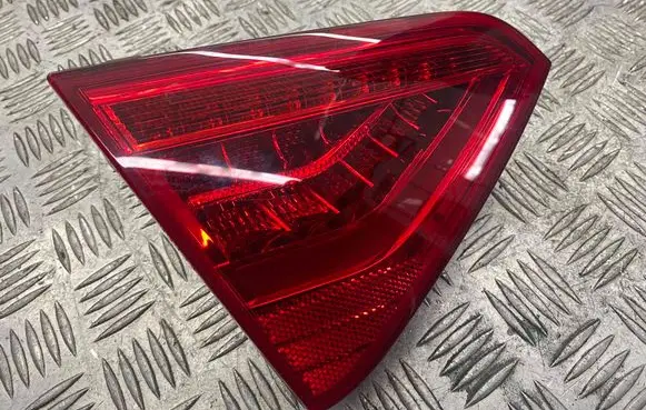 Audi A5 8T 8F Rear/tail lights 8T0945093D