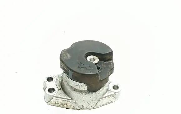 Honda Accord Engine mounting bracket 131030