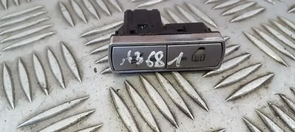 Ford Mondeo MK IV Windscreen/window heater switch 6M2T18K574AC