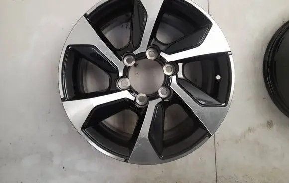 Toyota Hilux (AN120, AN130) R17 alloy rim PW457-0K000