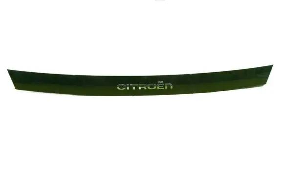 Citroen DS4 Rear light center trim bar blend 9687506272
