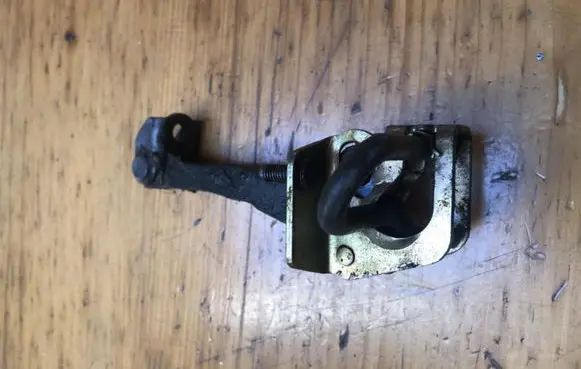 Mercedes-Benz Sprinter W906 Loading door check strap stopper 80661410