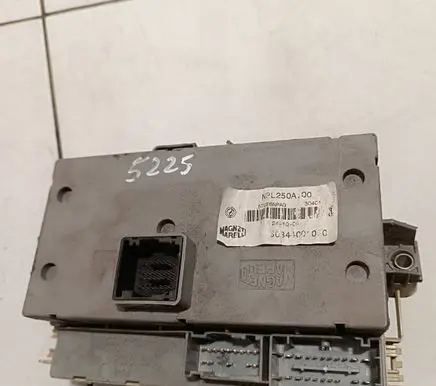 Citroen Jumper Fuse module NPL250A00 5TU66NPAG 5034100100