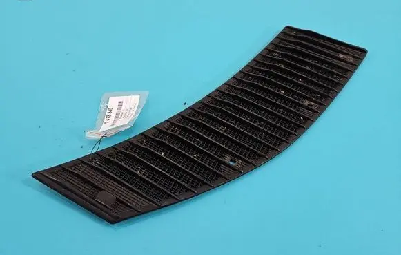 Mercedes-Benz W123 Wiper trim 1238360265 IMPRK1472340