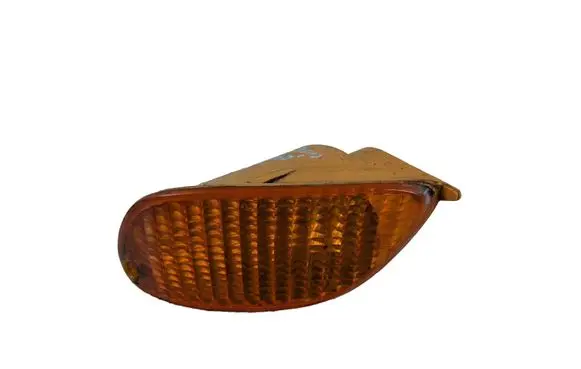 Ford Focus Front indicator light
