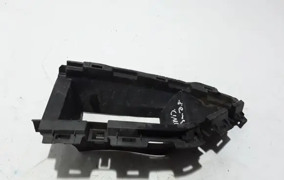 Intercooler air guide/duct channel