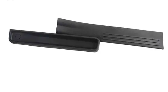 Chrysler Voyager (A) pillar trim P1PF45DX9AA 001264077