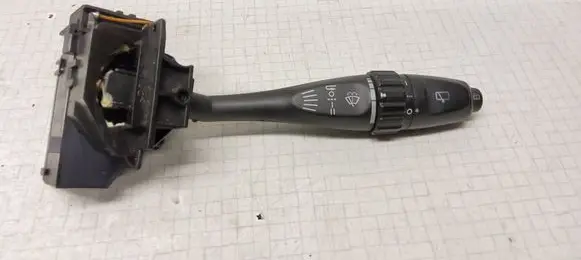 Mitsubishi Space Star Wiper control stalk