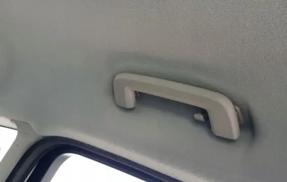 Ford Focus C-MAX Engine bonnet (hood) release handle 