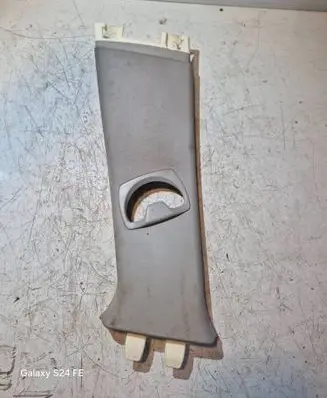 BMW 3 E90 E91 (B) pillar trim (top) 7058335 52107010