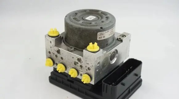 Ford Mondeo MK V ABS Pump EG9C2C405EB EG9C2C219BB