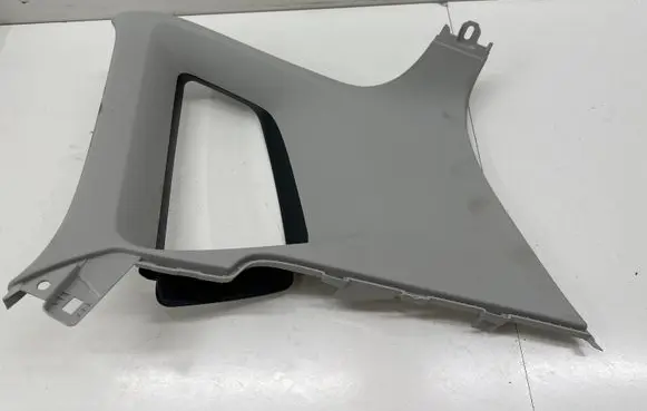 (C) pillar trim
