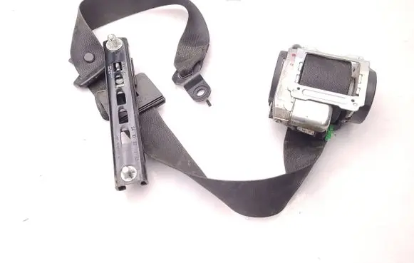 Mercedes-Benz Sprinter W906 Front seatbelt 601384300 9068600485