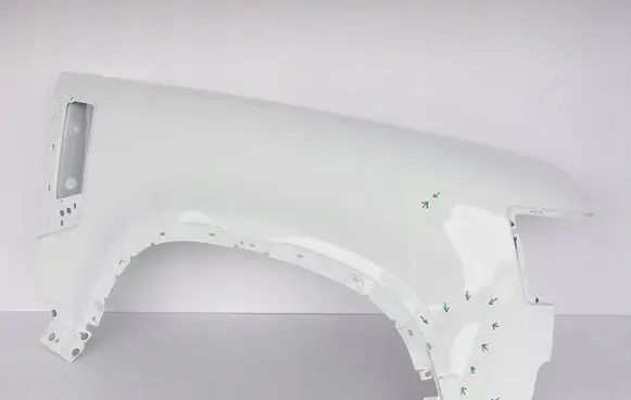 Land Rover Defender Fender LR131386