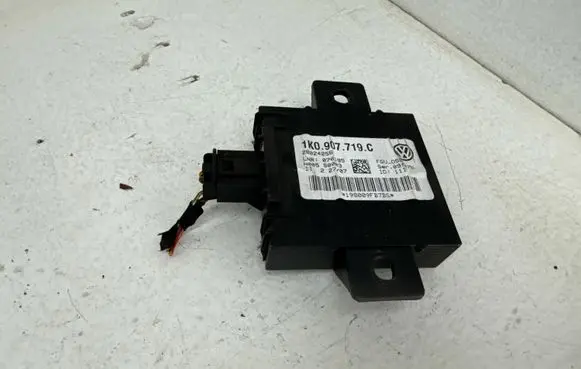 Volkswagen Touran I Alarm control unit/module 1K0907719C 28024256 198009FB7BS