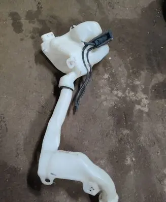 Citroen C3 Windshield washer fluid reservoir/tank 9683988680
