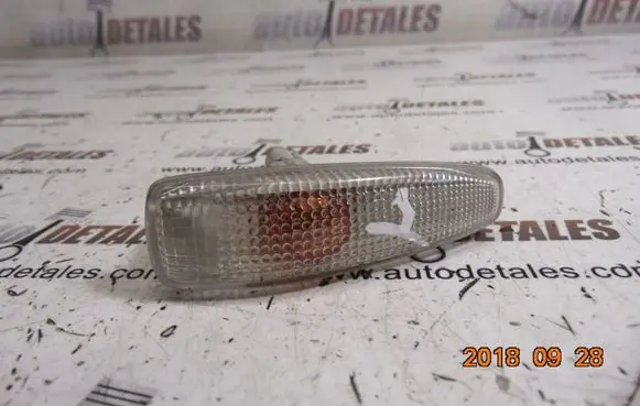 Mitsubishi Outlander Front fender indicator light 1132-232
