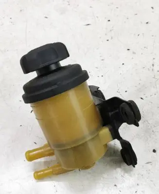 Hyundai Tucson JM Power steering fluid tank/reservoir