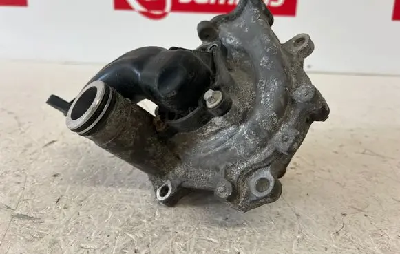 Porsche 911 991 Water pump 0PB121076 0PB121037