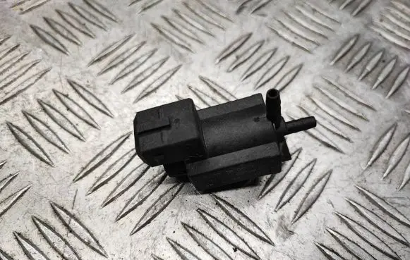 Opel Zafira A Turbo solenoid valve 90530039 02T284 72213800