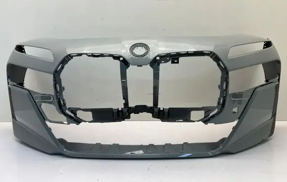 BMW 7 G70 Front bumper