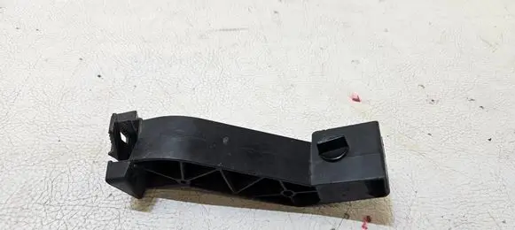 Mercedes-Benz Vito Viano W447 Front bumper mounting bracket A4478850118
